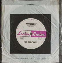 Load image into Gallery viewer, Vibratones - Expressway / Man Of Mystery