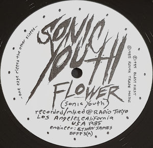 Sonic Youth - Halloween