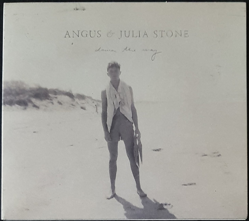 Stone, Angus & Julia - Down The Way
