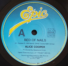 Load image into Gallery viewer, Alice Cooper - Bed Of Nails