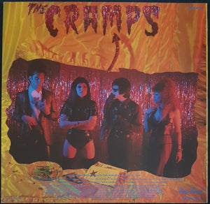 Cramps - A Date With Elvis