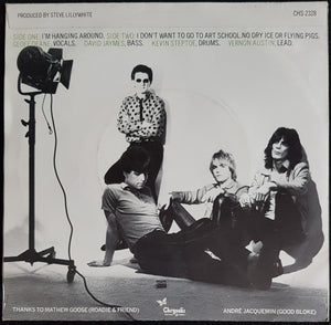 Leyton Buzzards - I'm Hanging Around