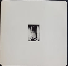 Load image into Gallery viewer, Joy Division - Unknown Pleasures