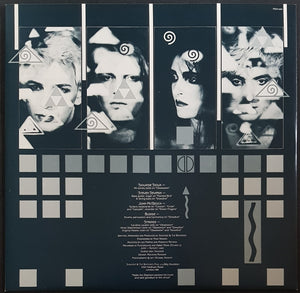 Siouxsie & The Banshees - A Kiss In The Dreamhouse