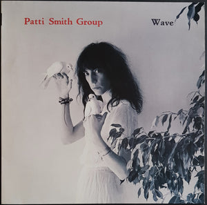 Smith, Patti - Wave