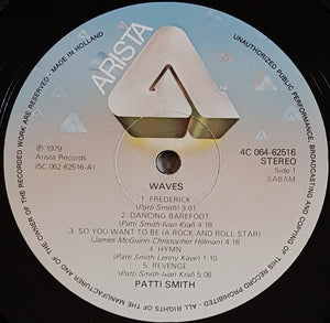 Smith, Patti - Wave