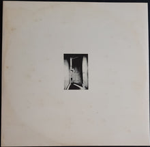 Load image into Gallery viewer, Joy Division - Unknown Pleasures