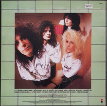 Load image into Gallery viewer, Motley Crue - Dr.Feelgood - Autographed LP