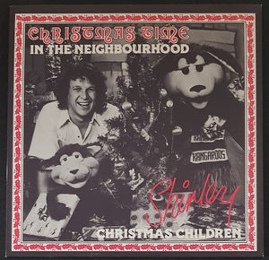 Shirley Strachan (Skyhooks)- Christmas Time In The Neighbourhood