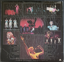 Load image into Gallery viewer, Barry Manilow - Live