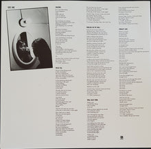 Load image into Gallery viewer, Suzanne Vega - Suzanne Vega