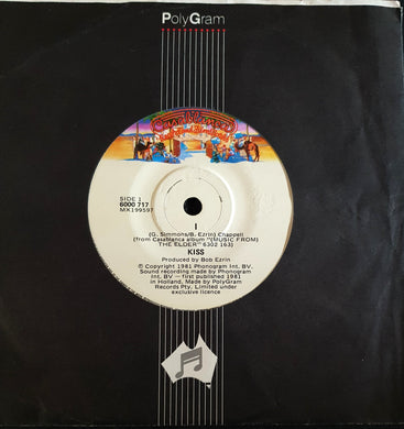 Kiss - I