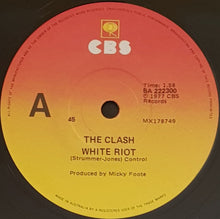 Load image into Gallery viewer, Clash - White Riot