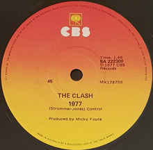 Load image into Gallery viewer, Clash - White Riot