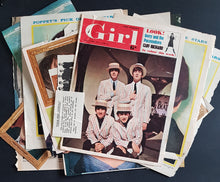 Load image into Gallery viewer, Beatles - Selection of Clippings from 1964 (UK)