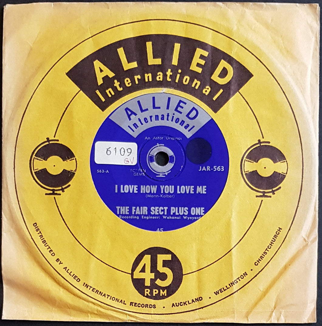Fair Sect Plus One - I Love How You Love Me