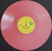 Load image into Gallery viewer, Pink Floyd - D.S.O.T.M - Pink Vinyl