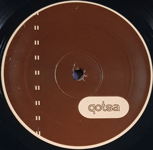 Queens Of The Stone Age - Queens Of The Stone Age