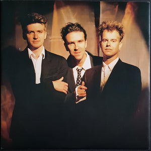 Crowded House - Temple Of Low Men