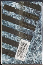 Load image into Gallery viewer, Def Leppard - Photograph / Rock Of Ages