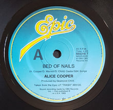 Load image into Gallery viewer, Alice Cooper - Bed Of Nails