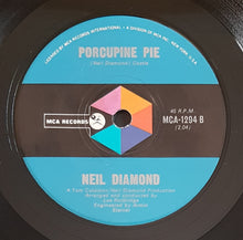 Load image into Gallery viewer, Neil Diamond - Play Me