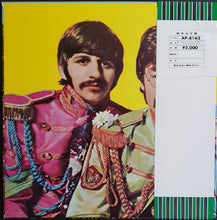 Load image into Gallery viewer, Beatles - Sgt. Pepper's Lonely Hearts Club Band