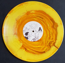 Load image into Gallery viewer, Billiam - Open Comma Vault - Gold Blob