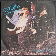 Load image into Gallery viewer, Geisha - Rainy Day