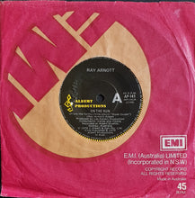Load image into Gallery viewer, Arnott, Ray- On The Run / Boogie On