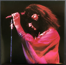 Load image into Gallery viewer, Linda Ronstadt - Linda Ronstadt Greatest Hits