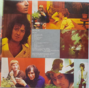 Hollies - Distant Light