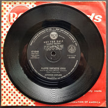 Load image into Gallery viewer, Jefferson Airplane - Plastic Fantastic Lover / White Rabbit