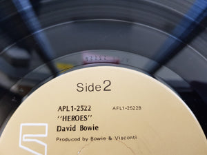 David Bowie - "Heroes"