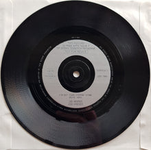 Load image into Gallery viewer, Sex Pistols (Sid Vicious) - (Don&#39;t You Gimme) No Lip