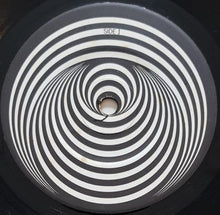 Load image into Gallery viewer, Status Quo - Caroline