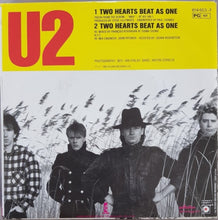 Load image into Gallery viewer, U2 - Two Hearts Beat As One