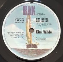 Load image into Gallery viewer, Wilde, Kim - Kids In America