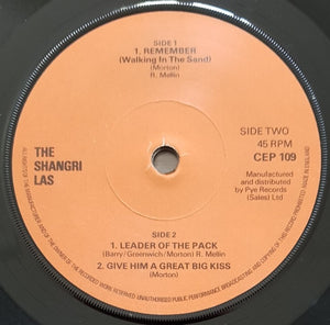 Shangri-Las - Remember (Walking In The Sand)