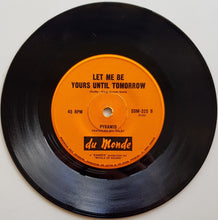 Load image into Gallery viewer, Pyramid - Can&#39;t Wait For September