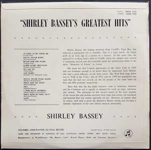 Shirley Bassey - Shirley Bassey's Greatest Hits