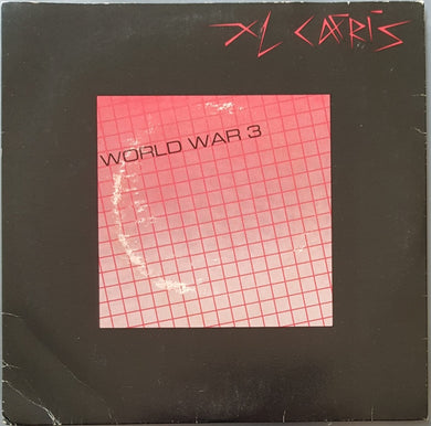 XL Capris - World War 3