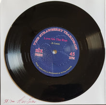 Load image into Gallery viewer, Strawberry Teardrop - Love On The Run