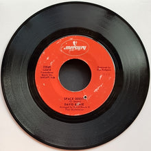 Load image into Gallery viewer, David Bowie - Space Oddity
