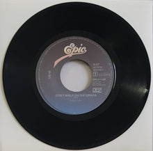 Load image into Gallery viewer, UB40 - Don&#39;t Walk On The Grass