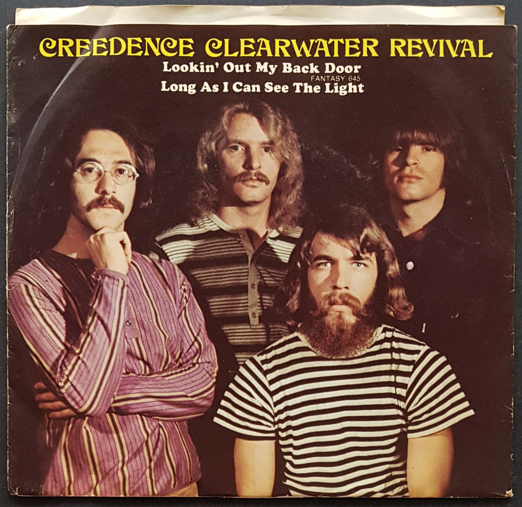 Creedence Clearwater Revival - Lookin' Out My Back Door