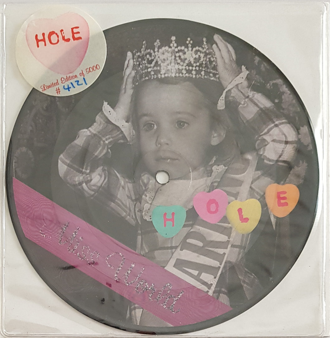 Hole - Miss World