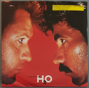 Hall & Oates - Maneater