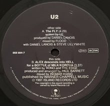 Load image into Gallery viewer, U2 - The Fly