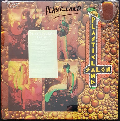 Plasticland - Salon